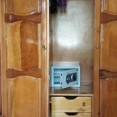 Dolphin Apartman